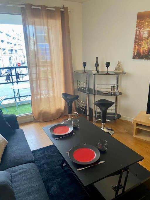 Studio Cosy Avec Balcon Proche Paris บูโลญบียองกูร์ ภายนอก รูปภาพ