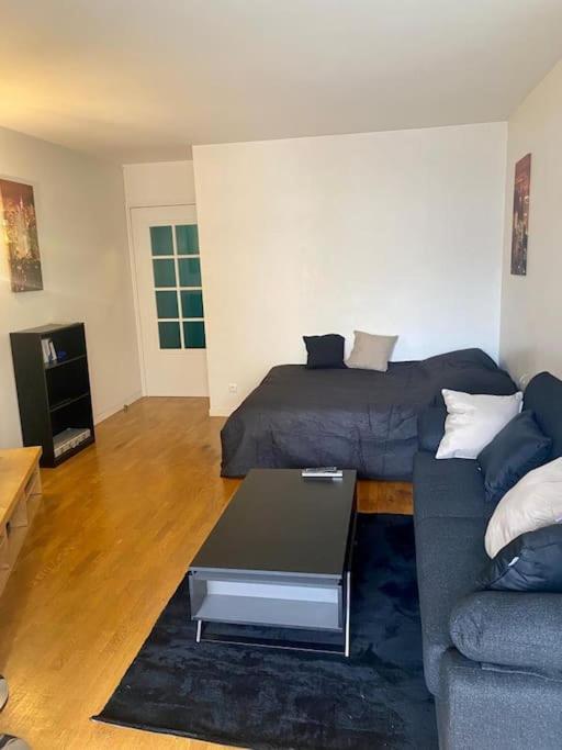 Studio Cosy Avec Balcon Proche Paris บูโลญบียองกูร์ ภายนอก รูปภาพ